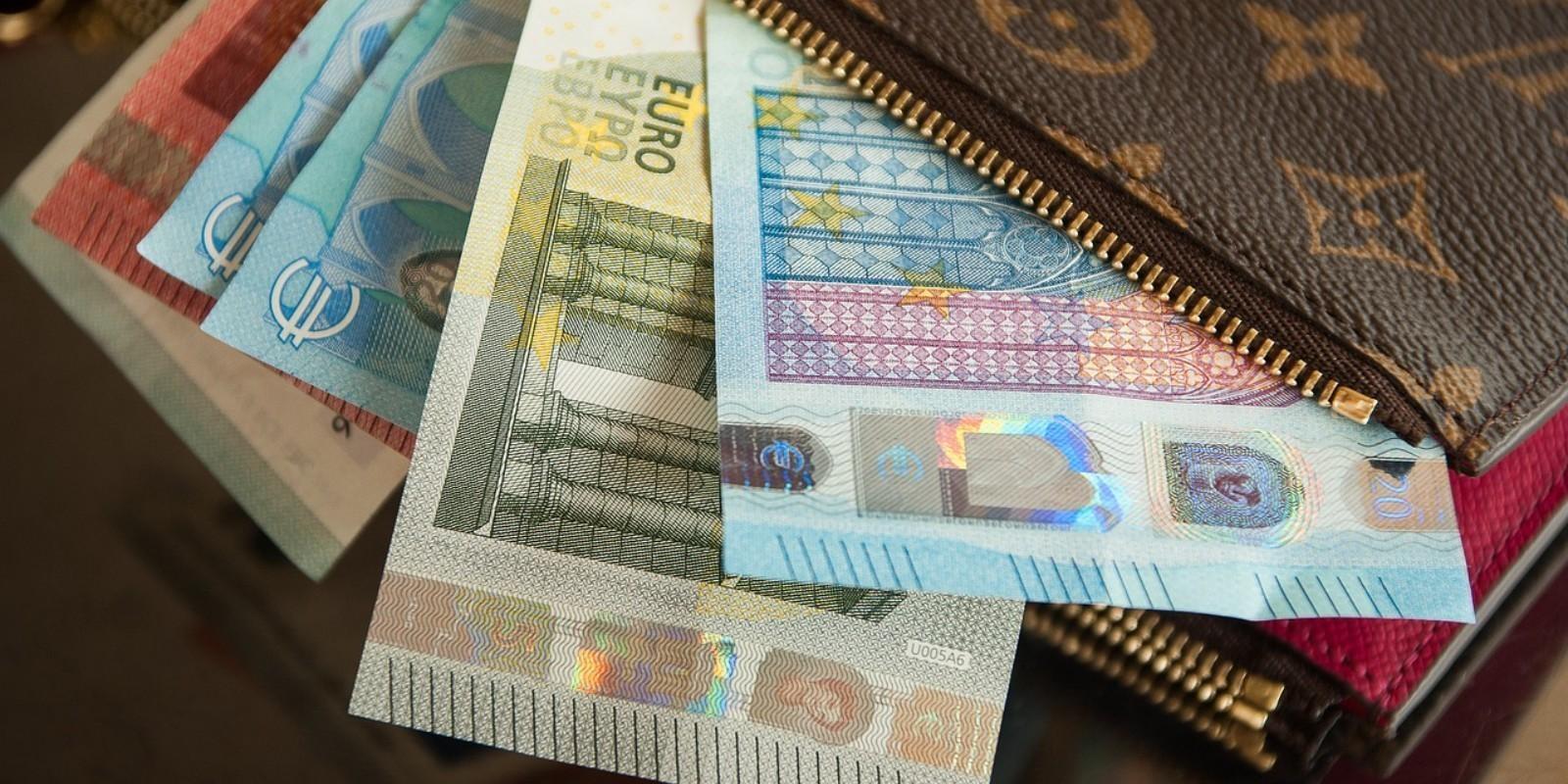 Haz rendir tu dinero más que en tu banco. " Inversión de bajo riesgo"
